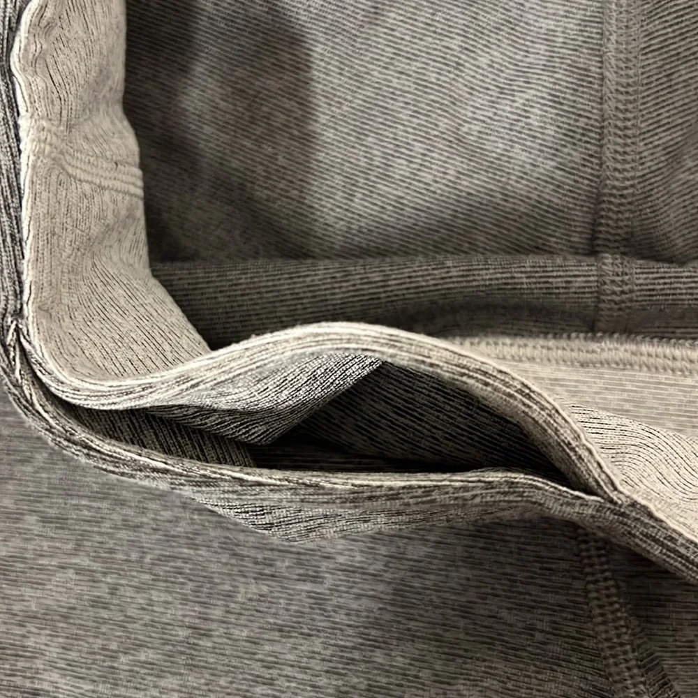 Outdoor Voices Springs 7/8 Leggings Gray Colorblock Yoga Active Size S $78 MSRP - Picture 4 of 7